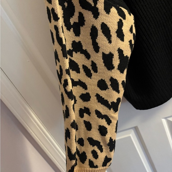 New York & Company Black and Pink V-Neck Sweater with Leopard Sleeves - Picture 2 of 2